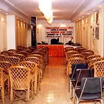 Hotel Singhs International