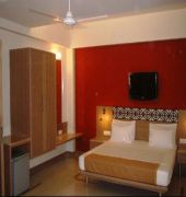 Singhs International Hotel Mumbai